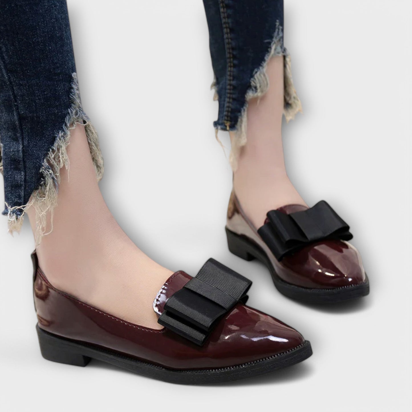 Bianca | Mocasines Elegantes Con Punta Fina Y Lazo Decorativo