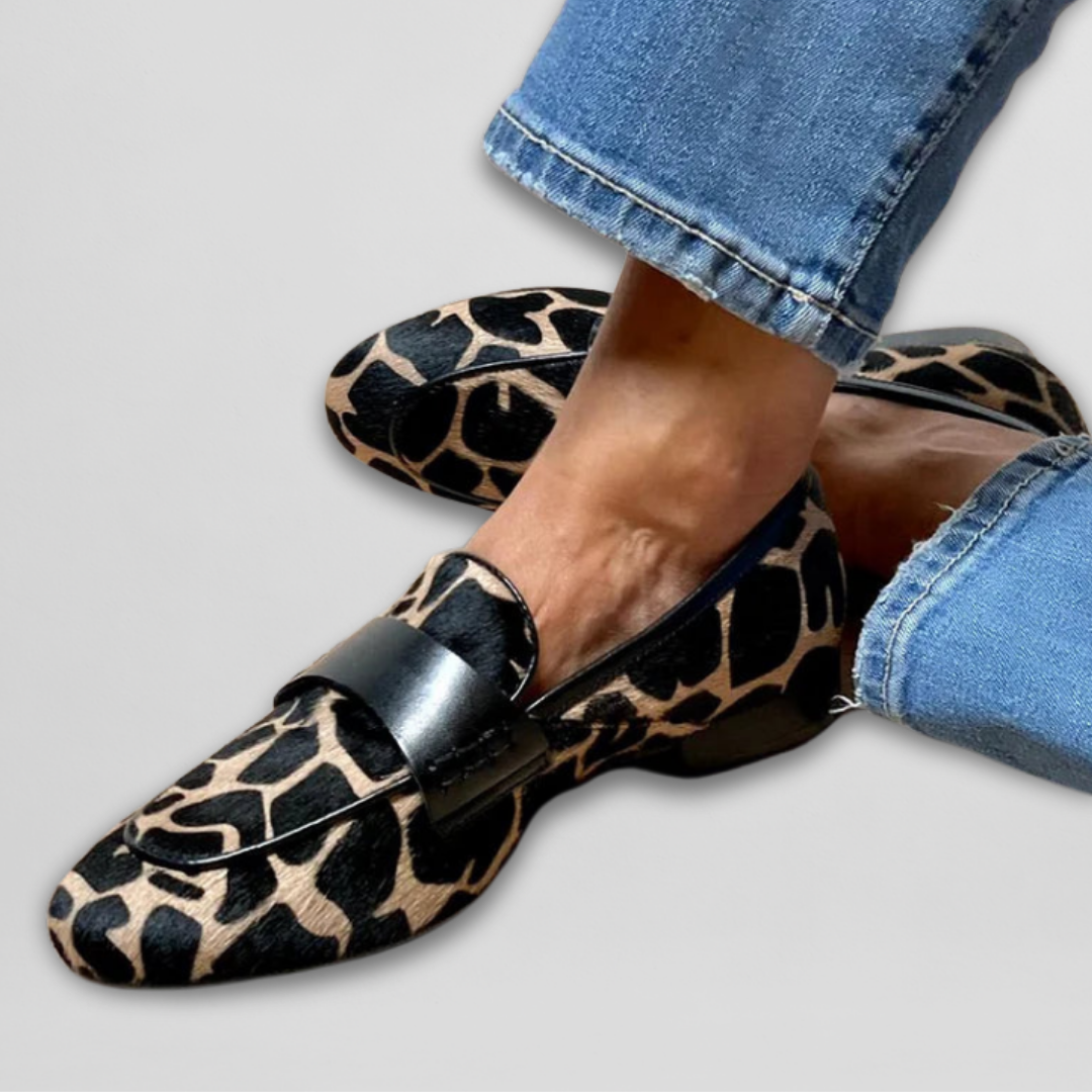 Noemi | Mocasines Con Estampado Animal Y Detalle De Banda