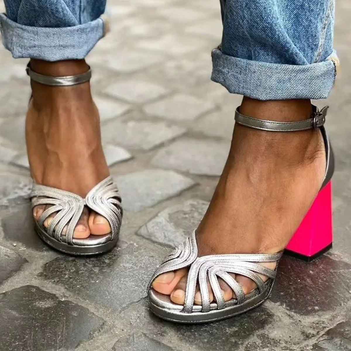 Marcella | Zapatas De Tacón Brillante Con Bloque Neón