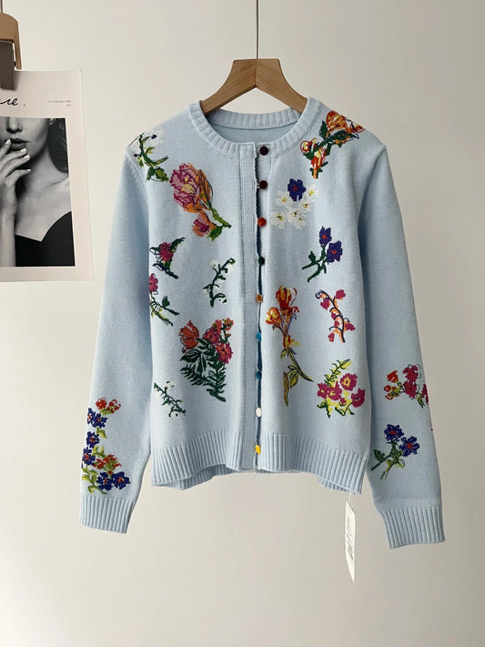 Sahara | Cárdigan Elegante con Flores Bordadas