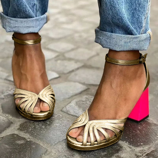 Allegra | Zapatos De Tacón Con Tiras Doradas Y Tacón De Bloque Neón