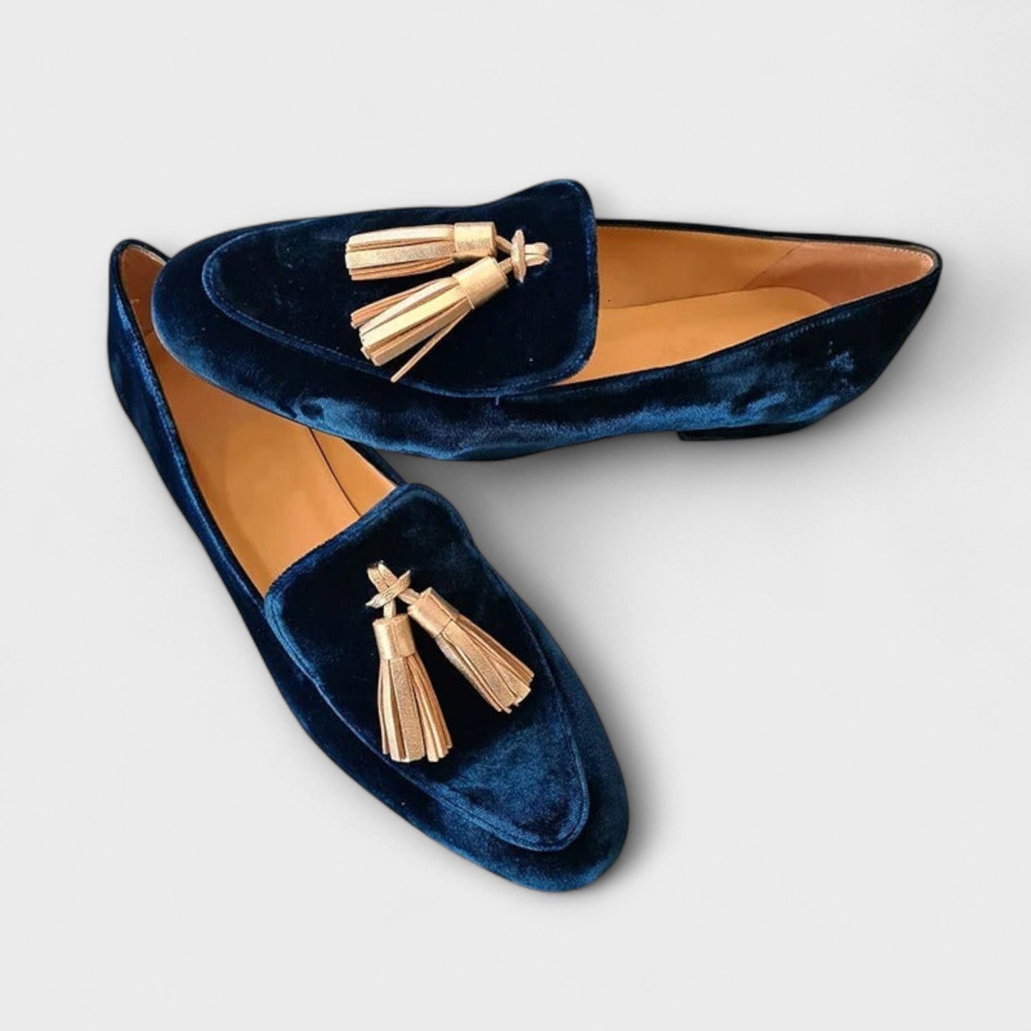 Quinnlyn | Mocasines con Borlas de Inspiración Vintage